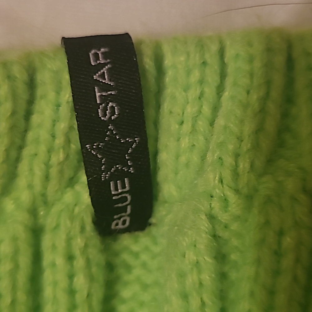 Hat - Picture 2 of 2